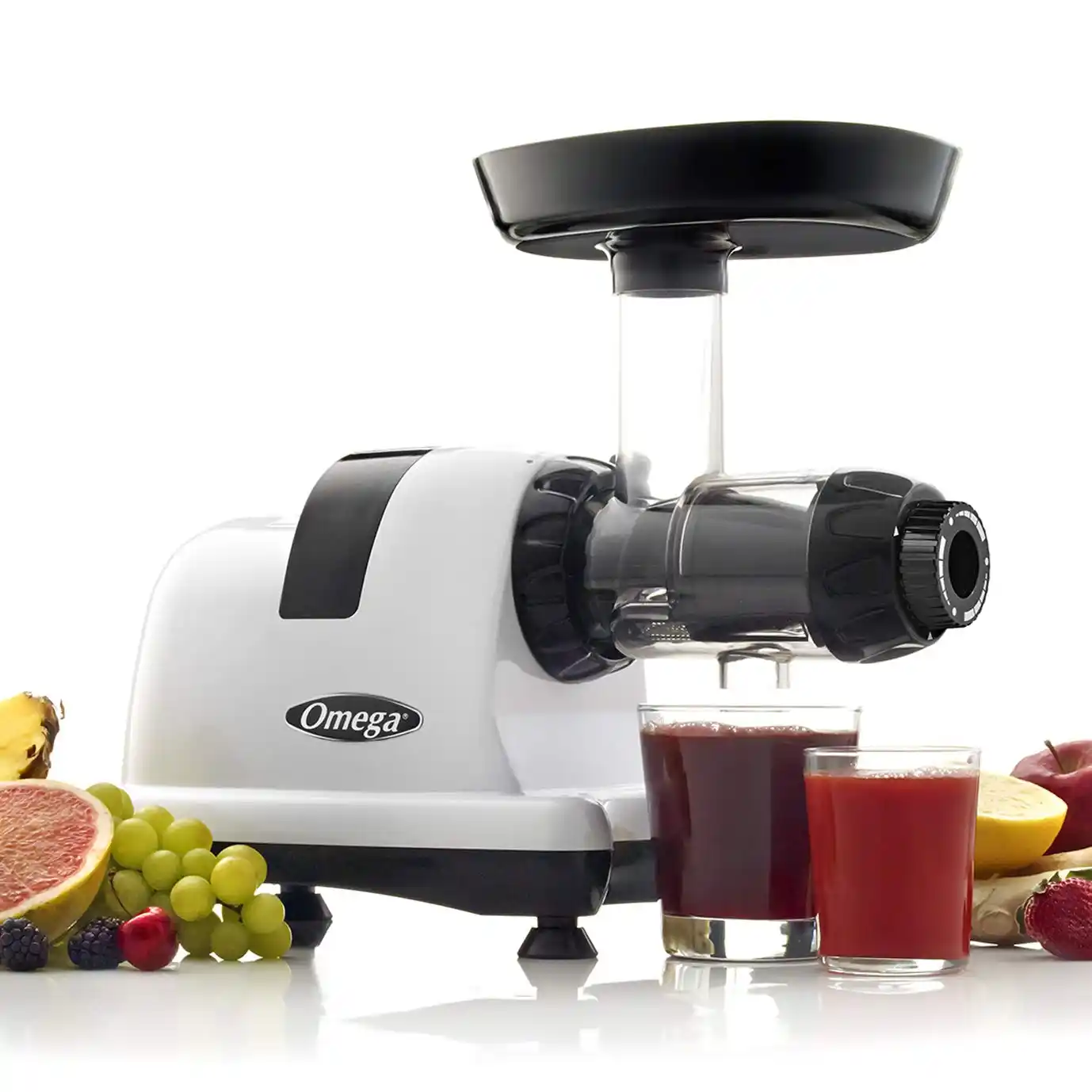 8 best juicers for Ginger shots in 2022 - Top picks 3 Omega J8006 Juicer And Nutrition Centre juicer